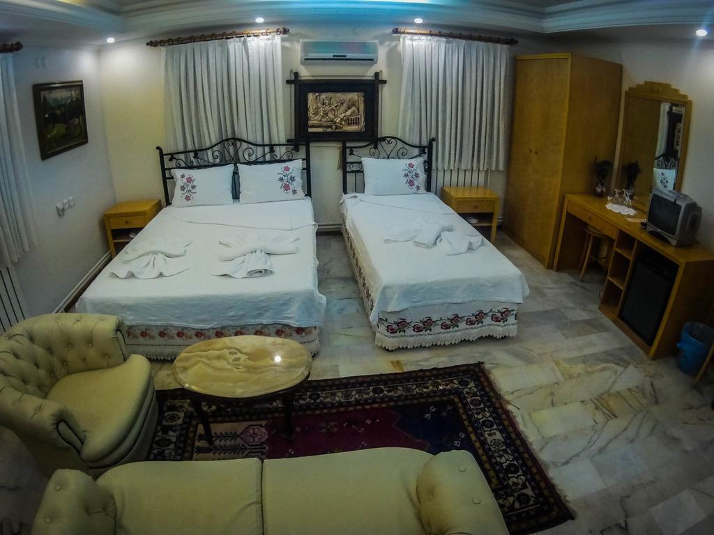 Antik Motel Alacati Exterior foto