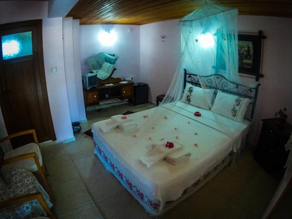 Antik Motel Alacati Exterior foto